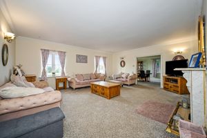 Lounge- click for photo gallery